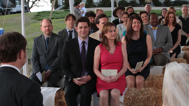 Illustration for article titled 6 Episodes Of 'The Office' That Flash Forward To Pam And Dwight Fucking On Jim's Grave